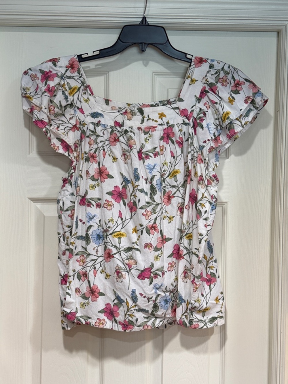 St. John's Bay White Floral Square-Neck Blouse with Flutter Sleeves